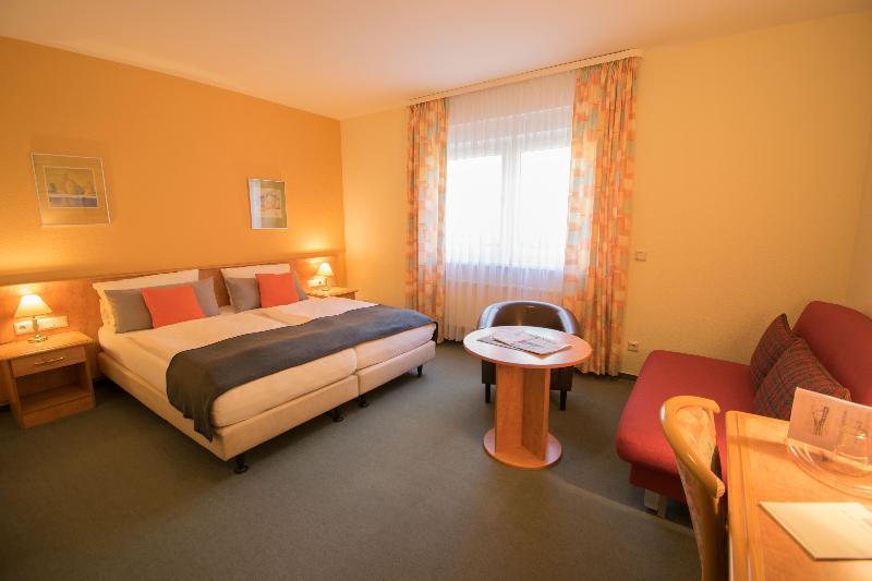 Landhotel Ringelsteiner Muehle Moselkern Exterior photo
